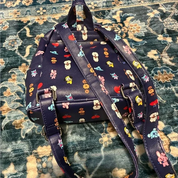 BT21 Navy Blue Backpack - Picture 4 of 4